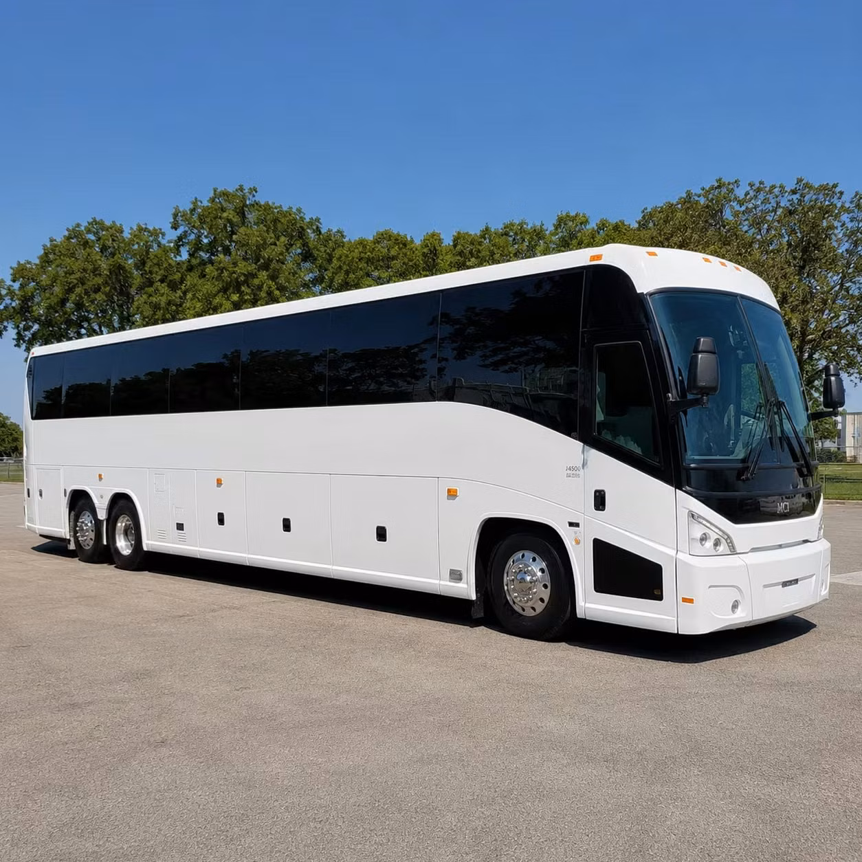 lynn charter bus rental exterior