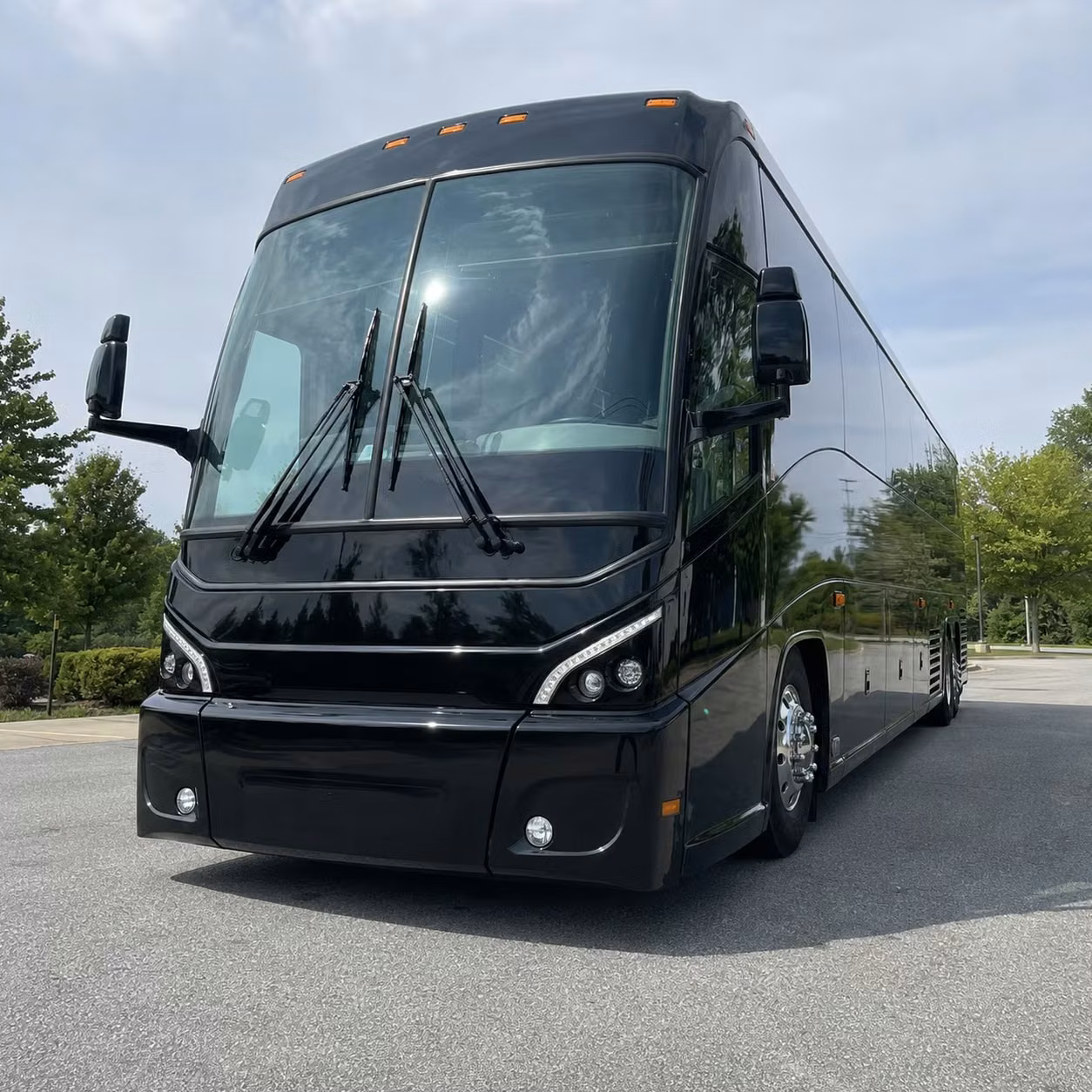 lynn groups heading to boston new york and beyond rely on charterbusrentallynnma com for long distance bus rentals