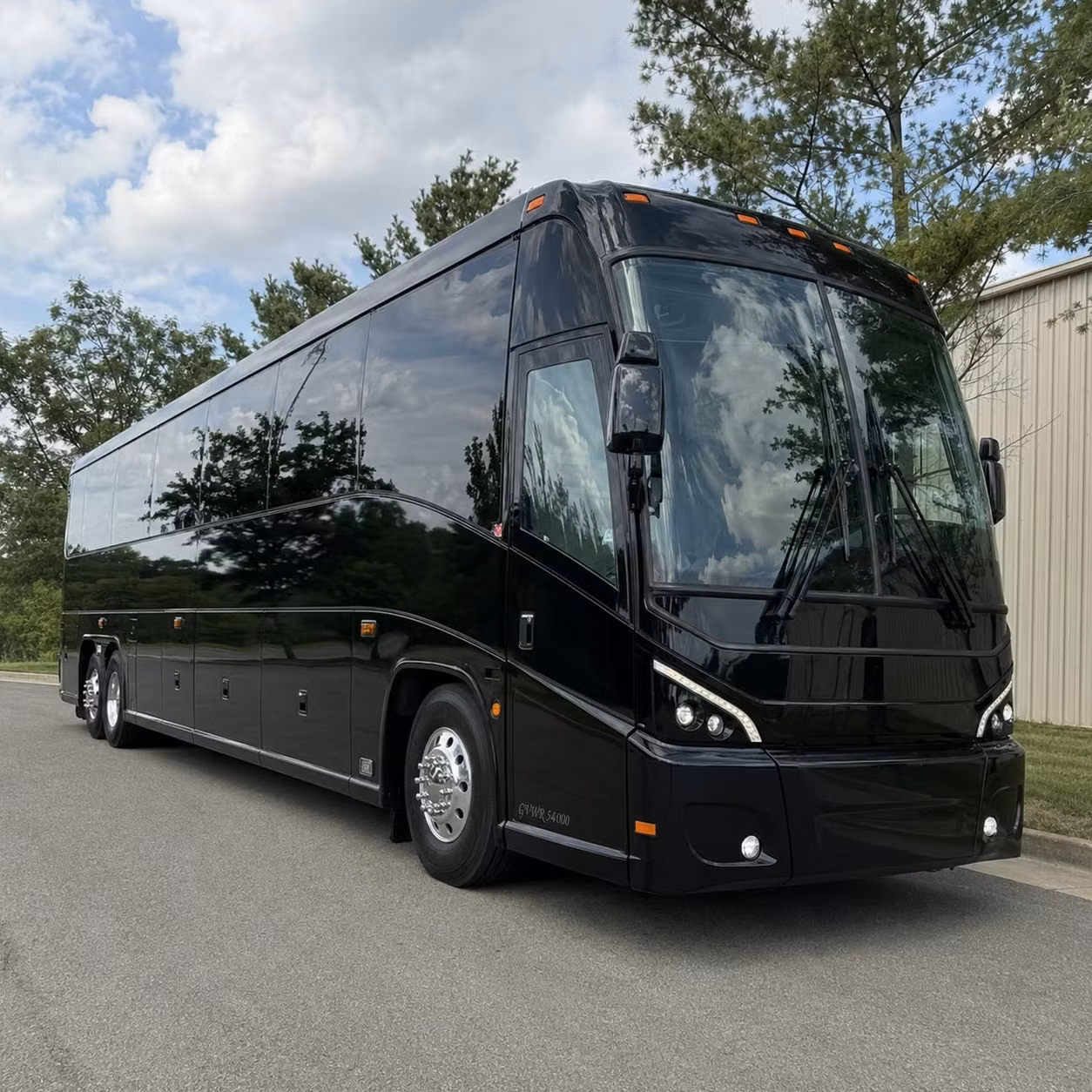 lynn school groups sports teams and nonprofits trust long distance charter buses for trips that go the distance